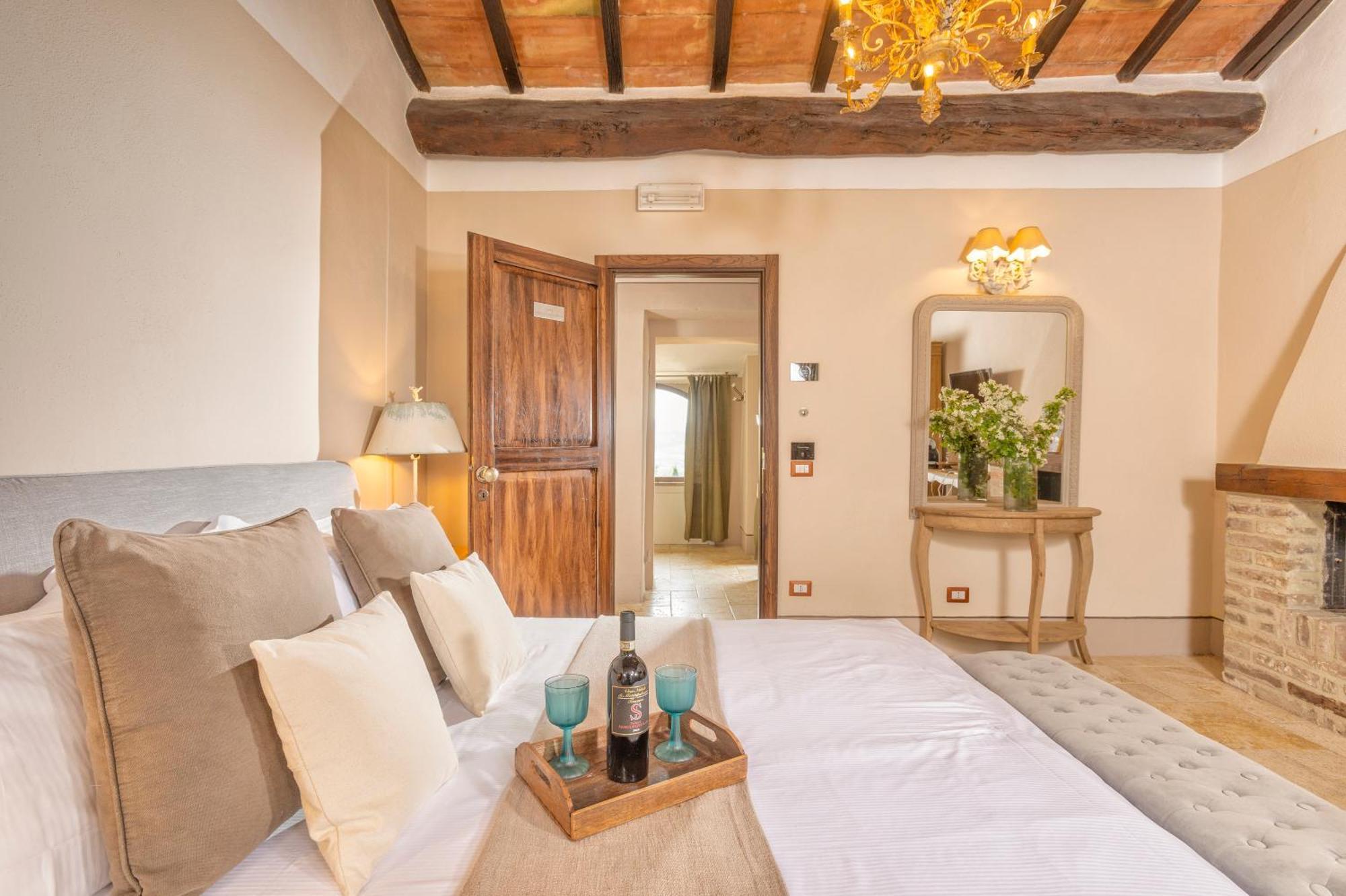 Podere Val D'Orcia - Tuscany Equestrian Sarteano Extérieur photo